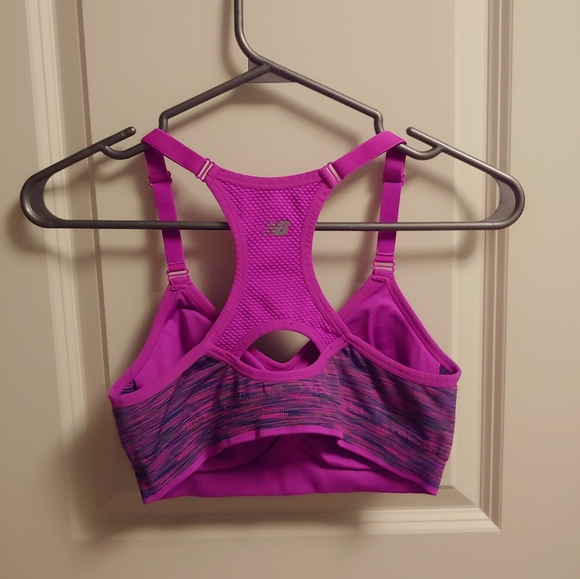 Pink adjustable sports bra - Picture 3 of 3